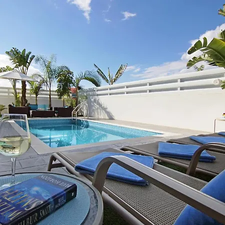 Serena Villa *